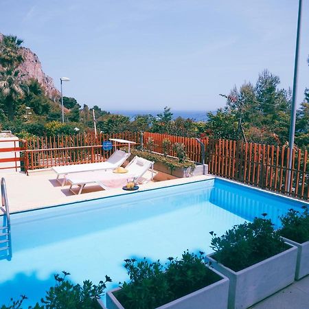 Sea Apartment & Pool 2 Palermo Eksteriør billede