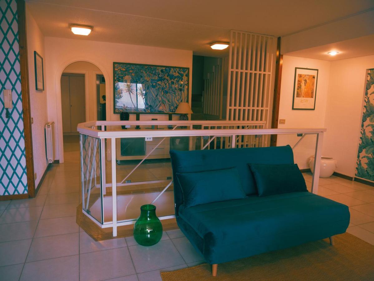 Sea Apartment & Pool 2 Palermo Eksteriør billede